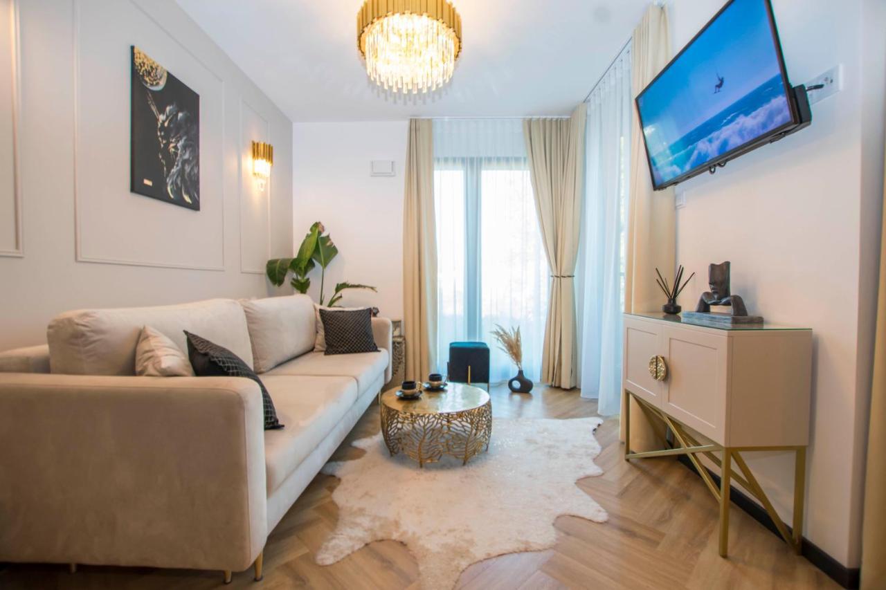 Lux Stays By Torres At K39 Cracovie Extérieur photo