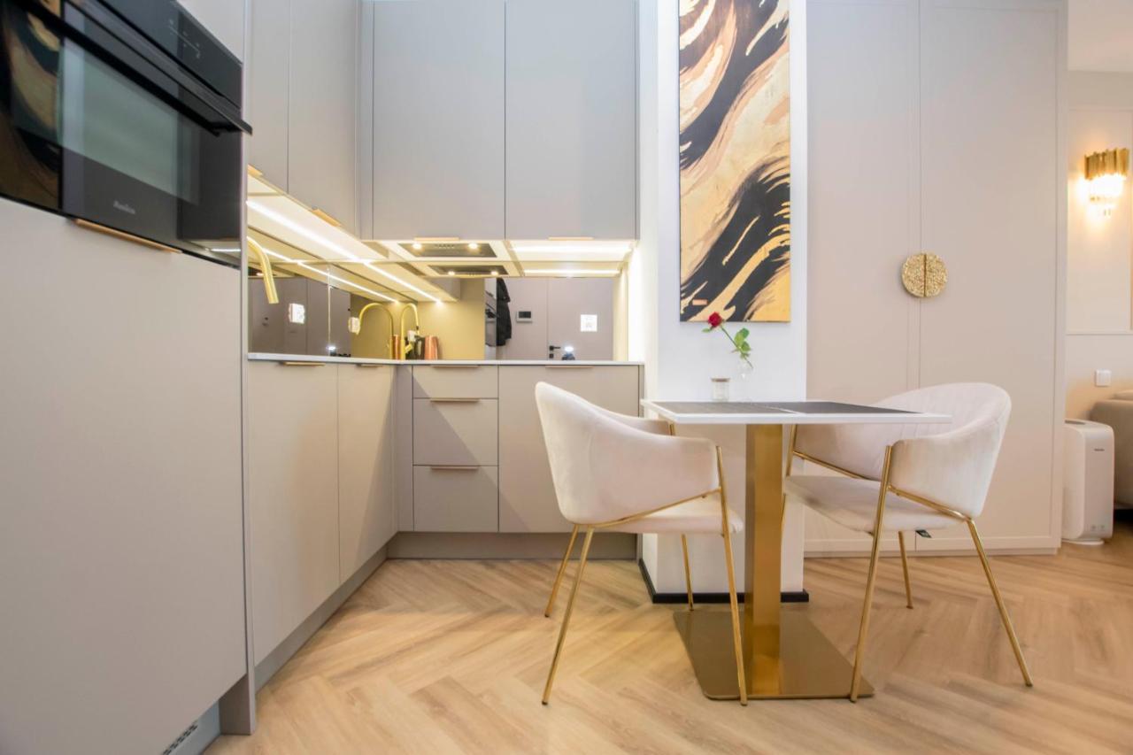 Lux Stays By Torres At K39 Cracovie Extérieur photo