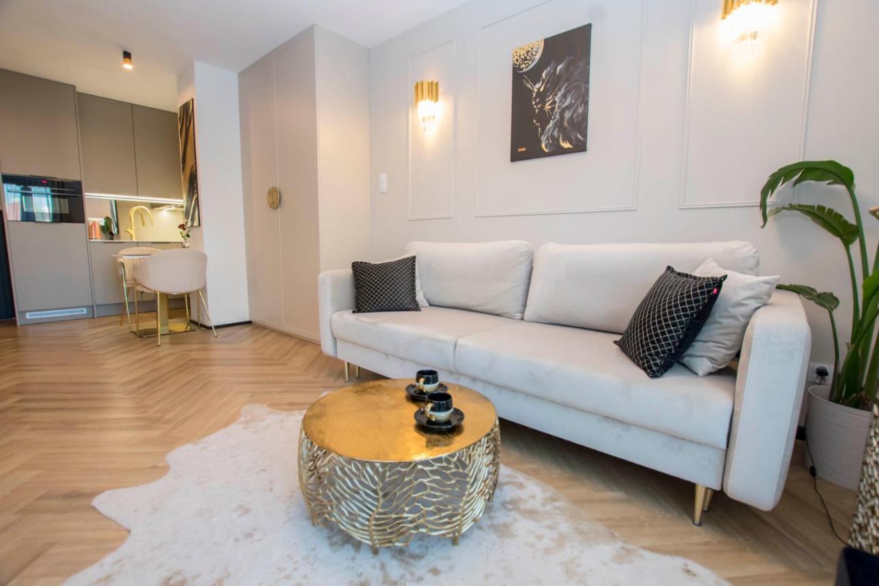 Lux Stays By Torres At K39 Cracovie Extérieur photo