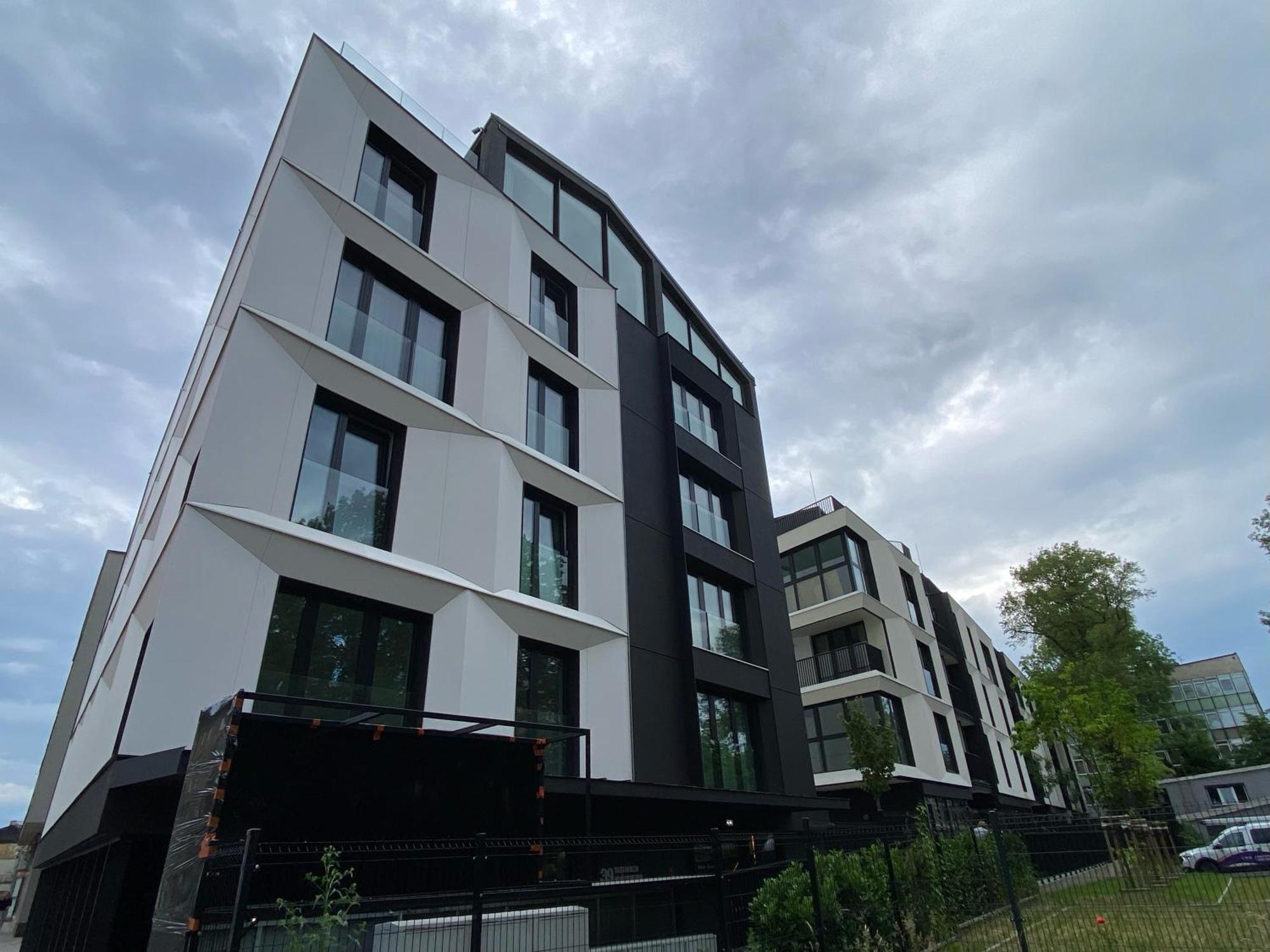 Lux Stays By Torres At K39 Cracovie Extérieur photo
