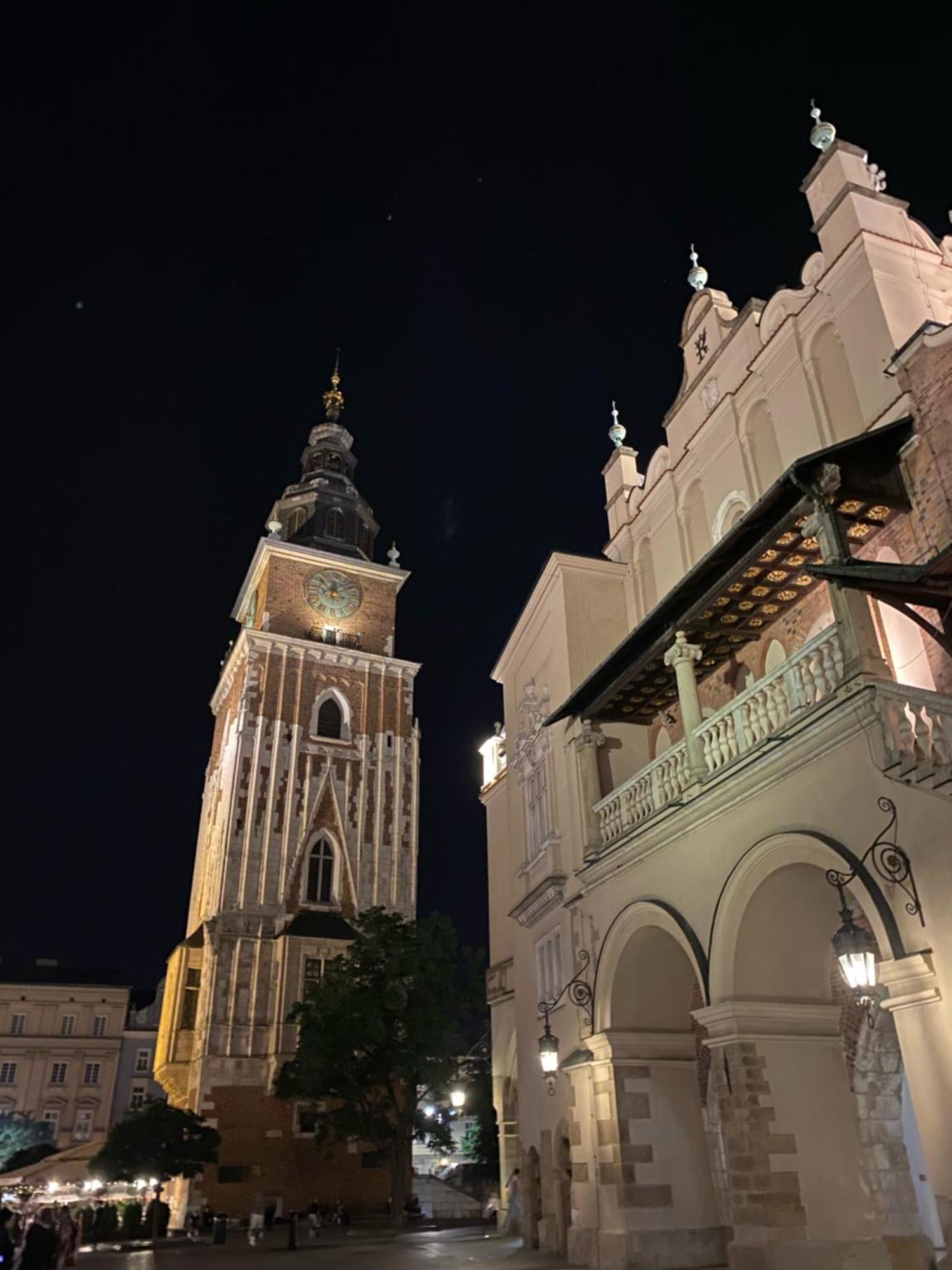 Lux Stays By Torres At K39 Cracovie Extérieur photo